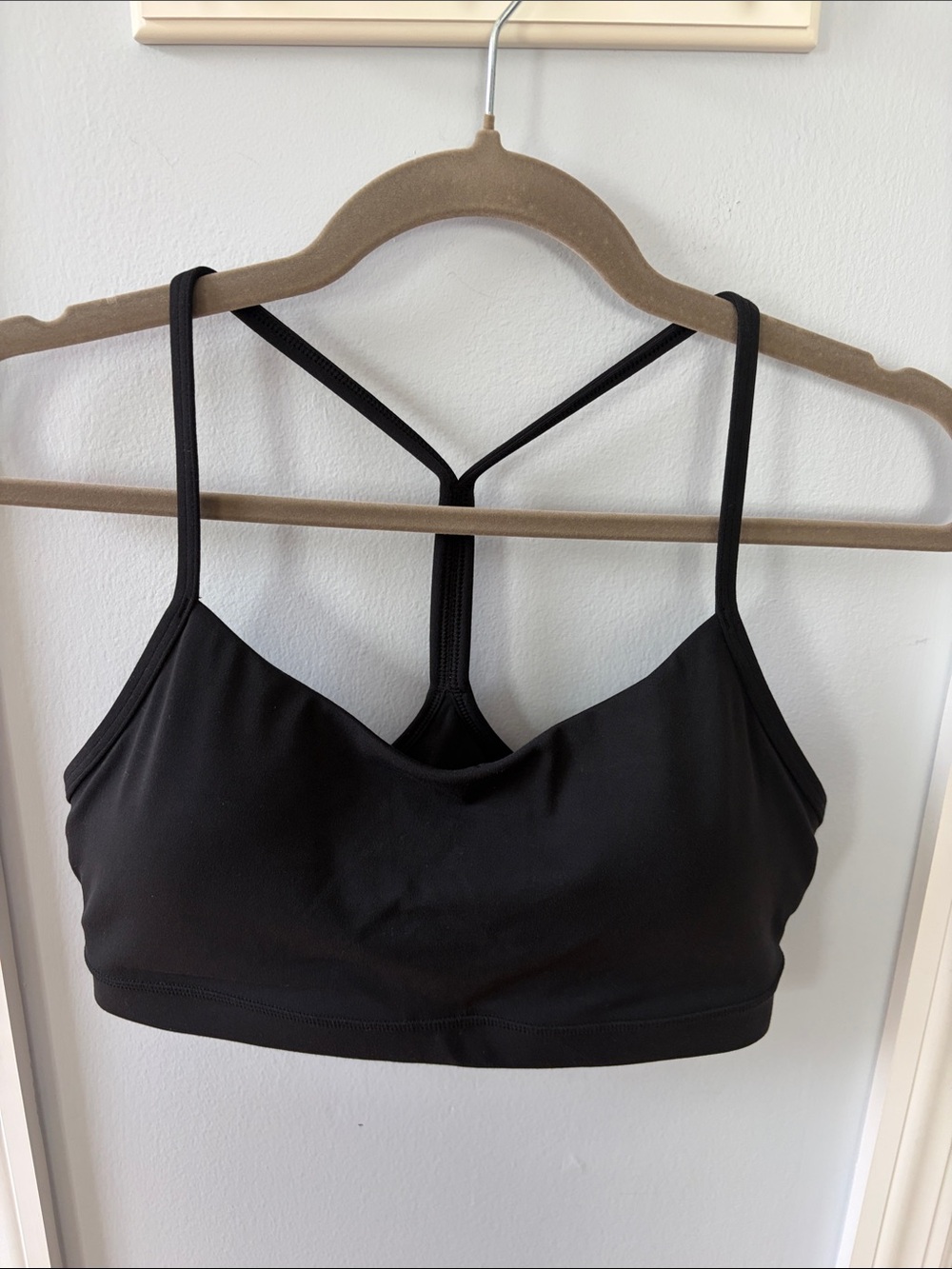 CRZ YOGA Black Strappy Sports Bra with T-Back